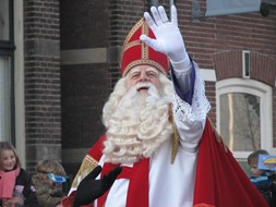 Aankomst Sinterklaas op school