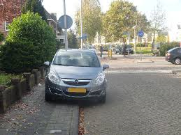 Parkeeroverlast in de Bladstraat