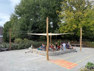 Schaduwdoek zandbak vooraanzicht
